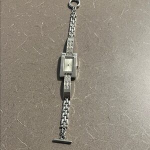 Ladies Bel Age Elegant Silvertone  Women's Bracelet Watch. Works